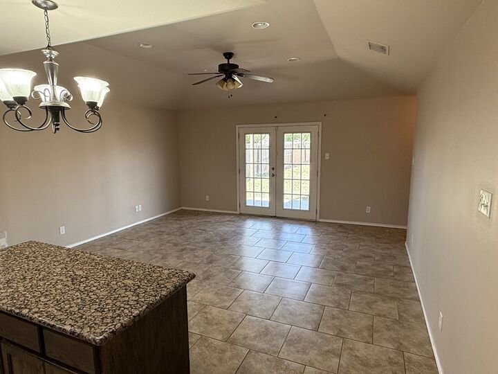 Property Photo:  1518 Mayse St  TX 76903 