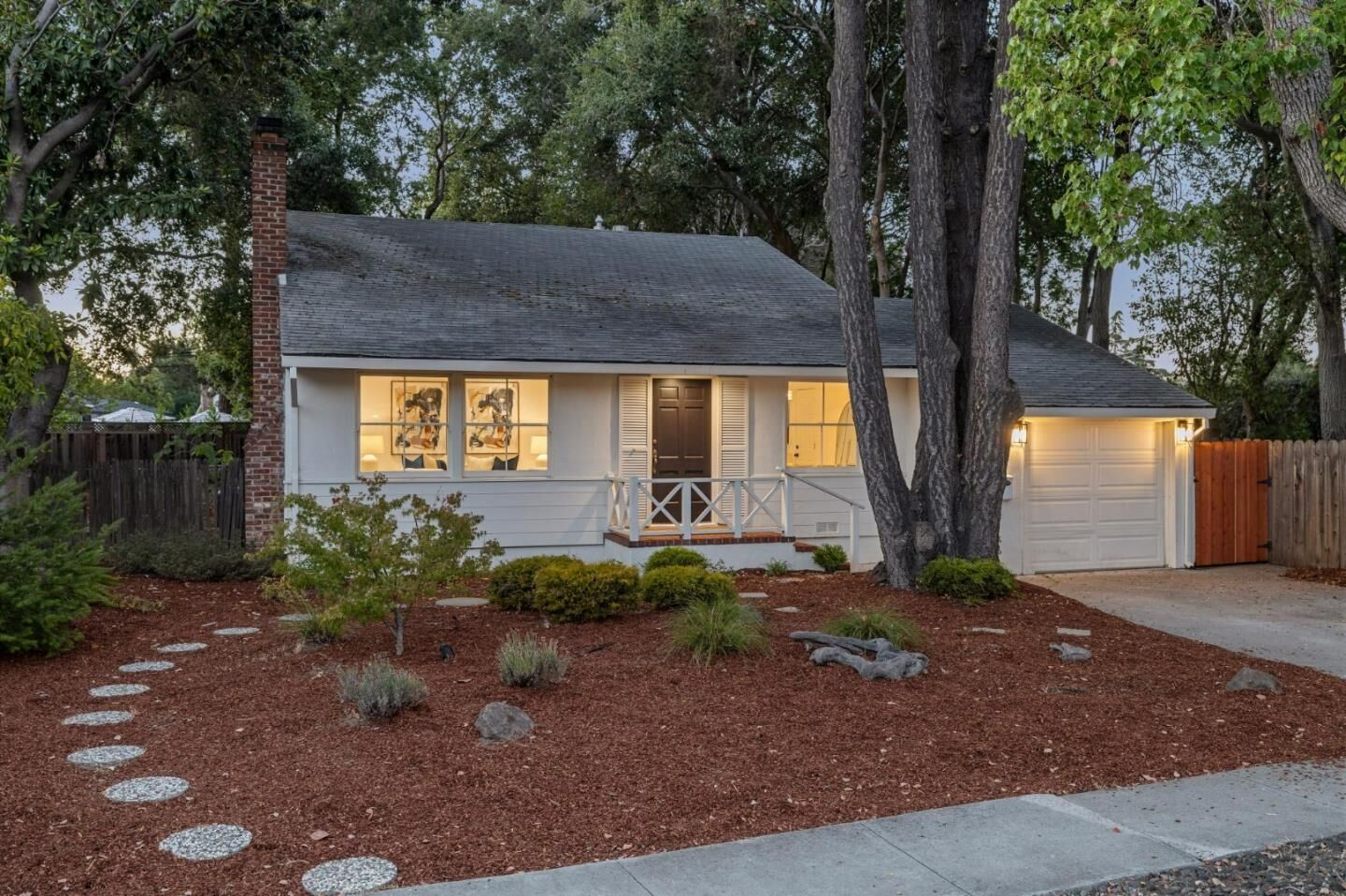 Property Photo: 1055 Oakland Avenue CA 94025