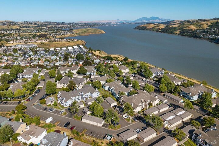 Property Photo:  1201 Glen Cove Parkway 514  CA 94591 