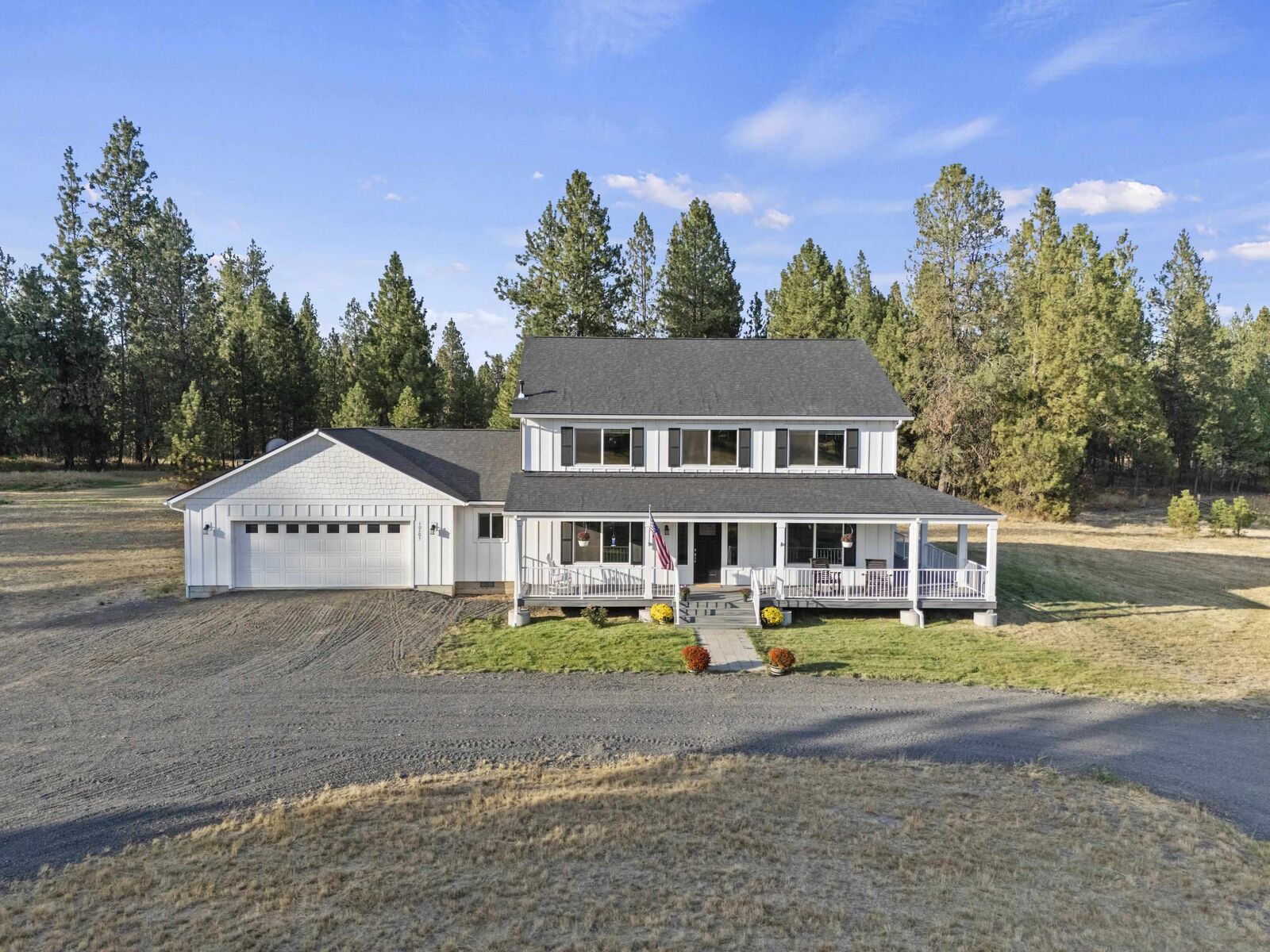 Property Photo:  10203 S Madison Rd  WA 99036 
