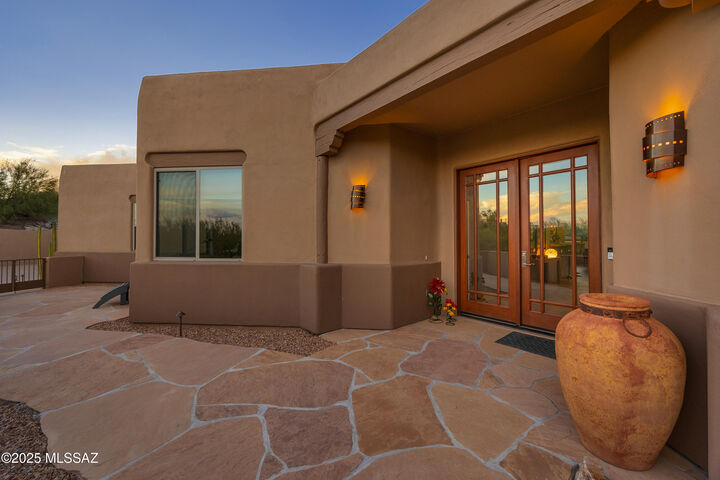 Property Photo:  4239 N Placita De Sandra  AZ 85718 
