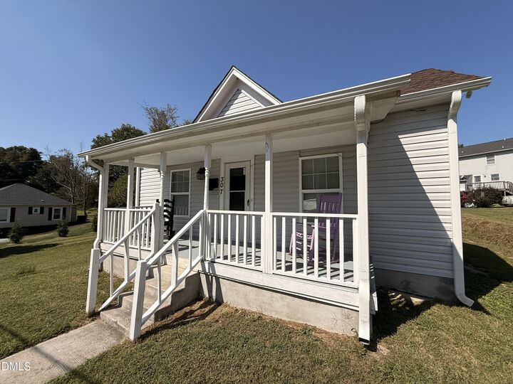 Property Photo:  307 Broad Street  NC 27573 