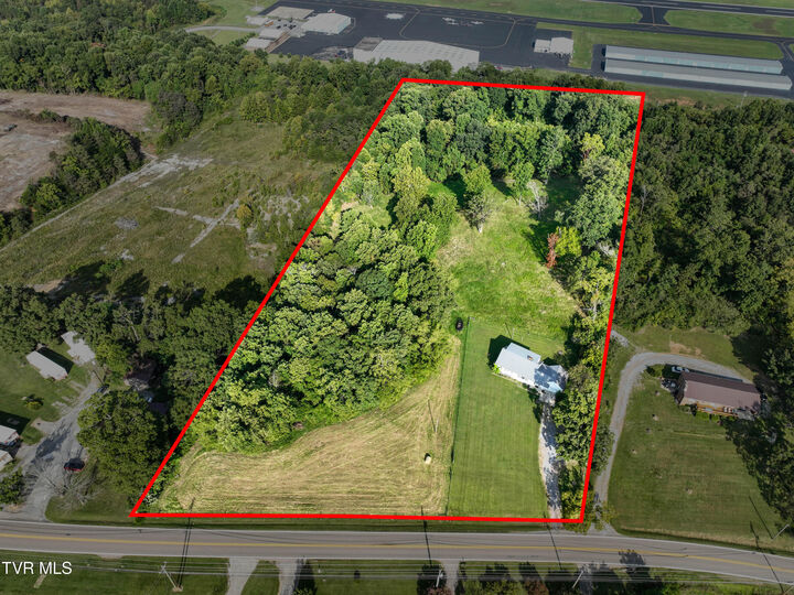 Property Photo: 1185 Kingsport Highway TN 37745