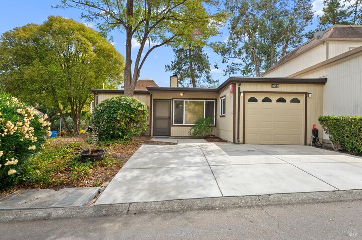 1947 Knolls Drive  Santa Rosa CA 95405 photo