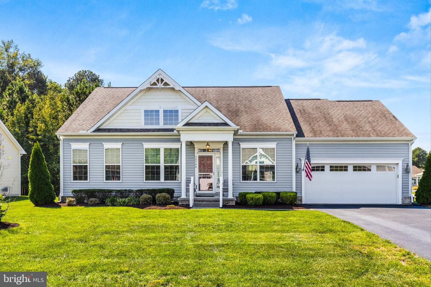Property Photo:  38540 Blue Hen Drive  DE 19975 