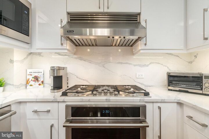 Property Photo:  400 S Broad Street 1503  PA 19146 