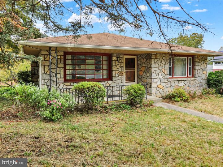 Property Photo:  1738 Hampden Boulevard  PA 19604 