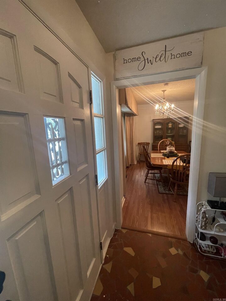 Property Photo:  19 McGovern Drive  AR 72205 