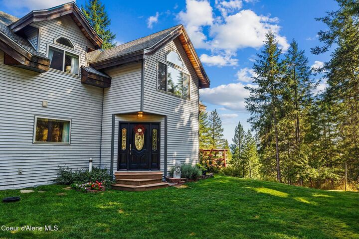 Property Photo: 299 Oak Terrace Creek ID 83813