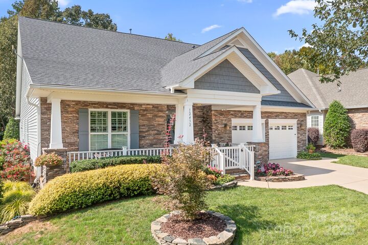 Property Photo:  12432 Meetinghouse Drive  NC 28031 