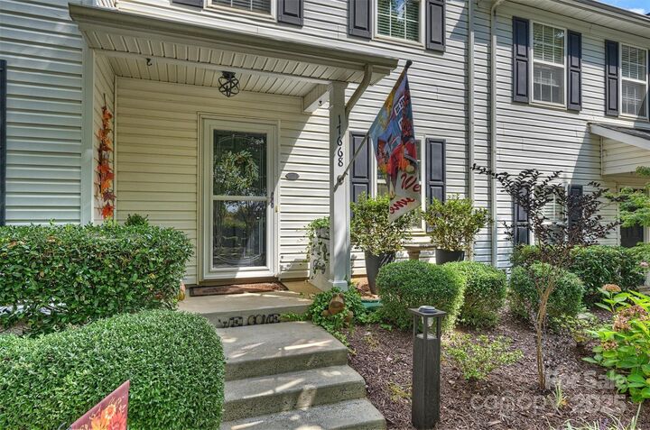 Property Photo:  17668 Caldwell Track Drive  NC 28031 