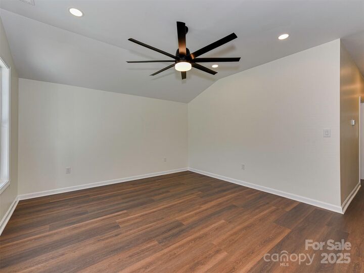 Property Photo:  3204 Amay James Avenue  NC 28208 