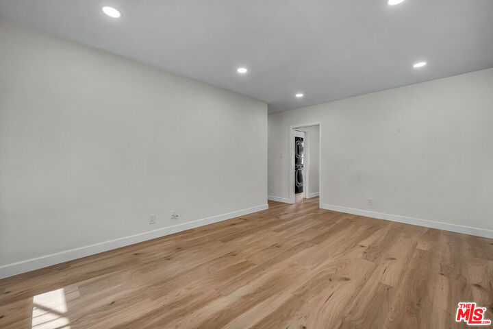 Property Photo:  2027 Euclid St  CA 90405 