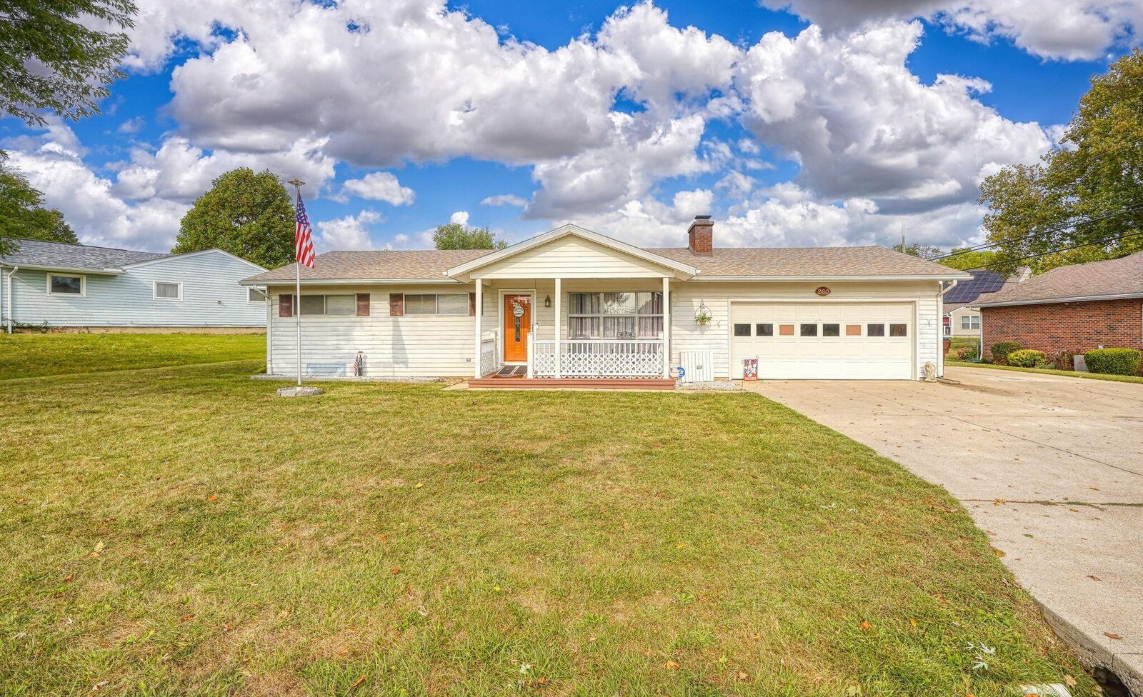 Property Photo:  260 Meadow Drive  OH 43113 
