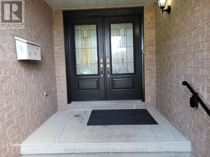 Property Photo:  557 Westman Avenue  ON K9K 2E6 