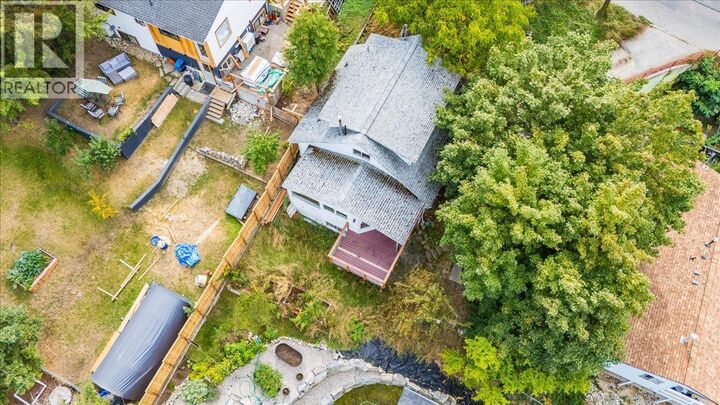 Property Photo: 1007 Gordon Street BC V1L 0A1