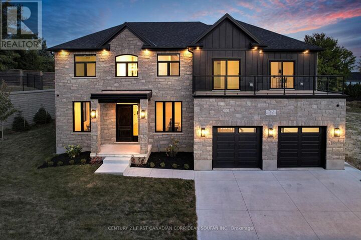 720 Apricot Drive 13  London South (South K) ON N6K 0M5 photo