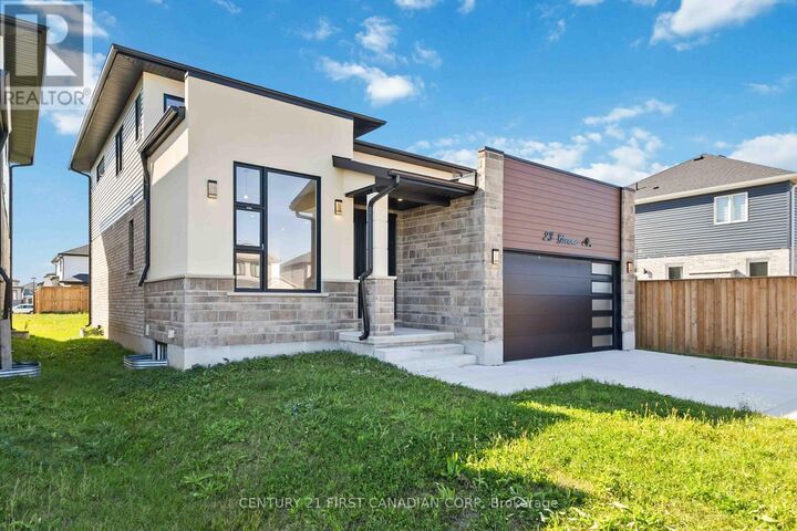 Property Photo:  23 Greene Street  ON N0M 1S3 