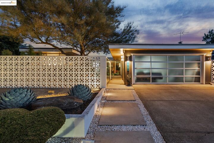 4860 Bryce Canyon Park Dr  Fremont CA 94538 photo