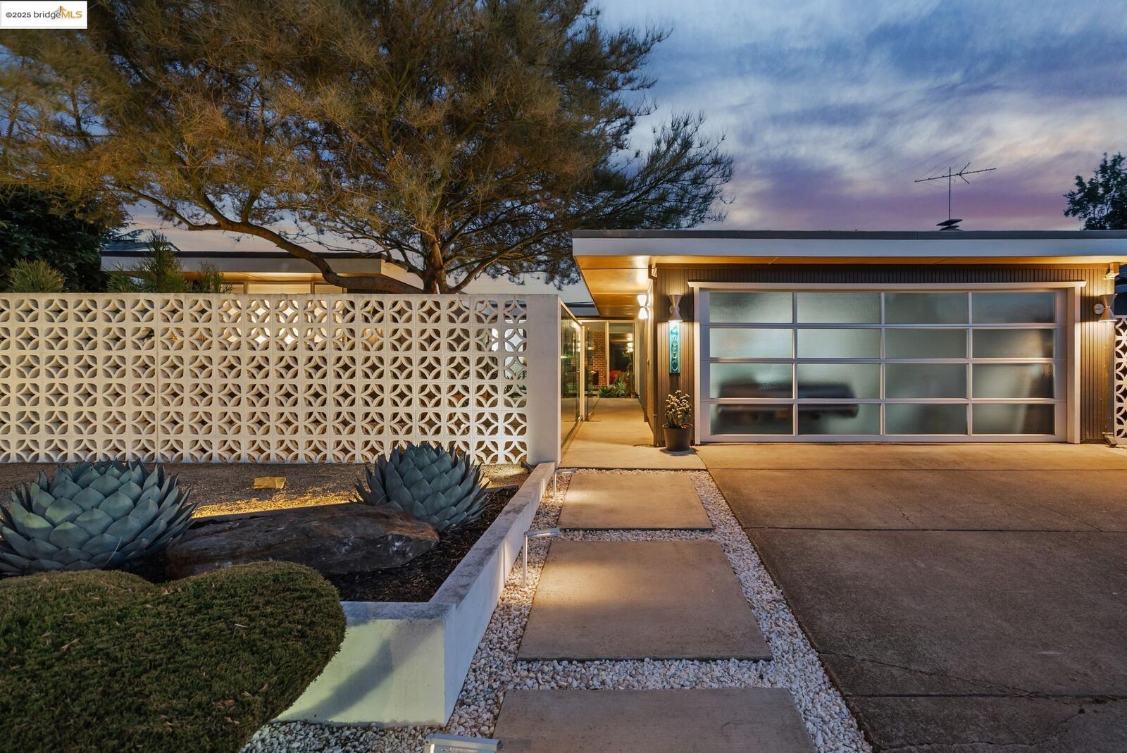 Property Photo:  4860 Bryce Canyon Park Dr  CA 94538 