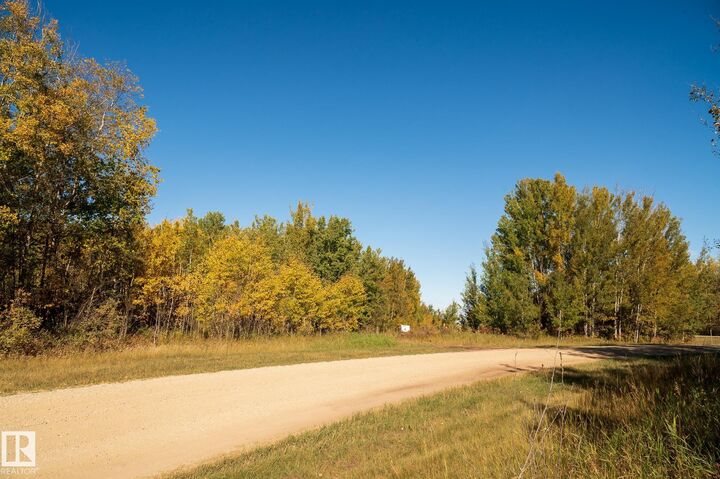 Property Photo: Range 33 Hwy 33 AB T0E 1A0