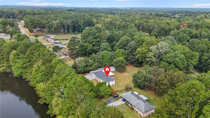 Property Photo: 5466 Angham Road GA 30127