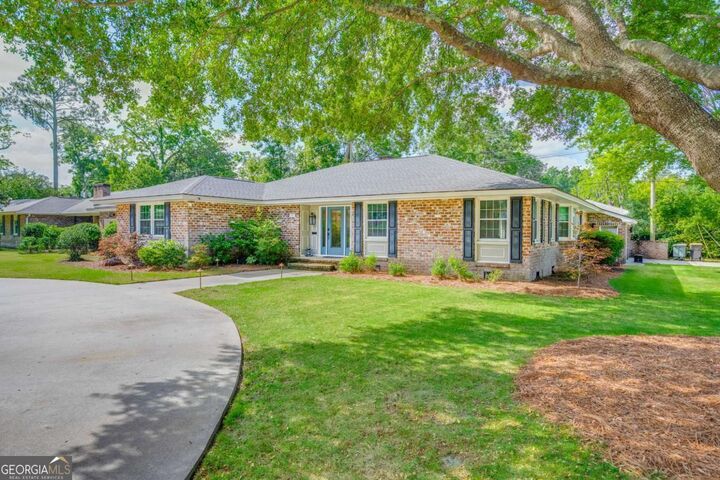 Property Photo:  1207 Bacon Park Drive  GA 31406 