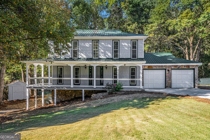 Property Photo:  1133 Willow Trace  GA 30017