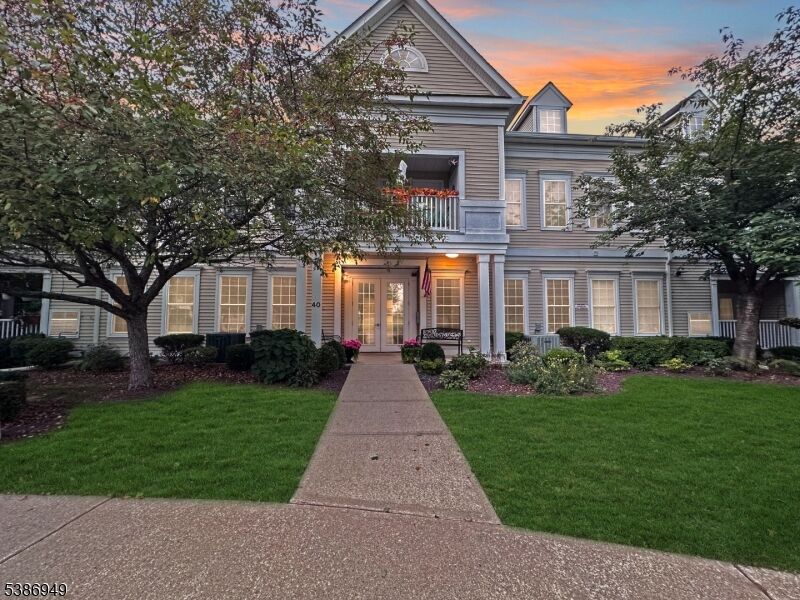 Property Photo:  4004 Brookfield Glen Dr 04  NJ 07823 