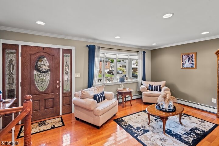 Property Photo:  35 Sherwood Rd  NJ 07033 