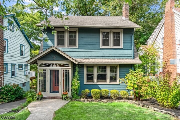 11 Alden Pl  Maplewood Twp. NJ 07040 photo