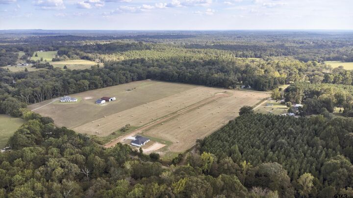 843 Private Road 3168  Gilmer TX 75645 photo