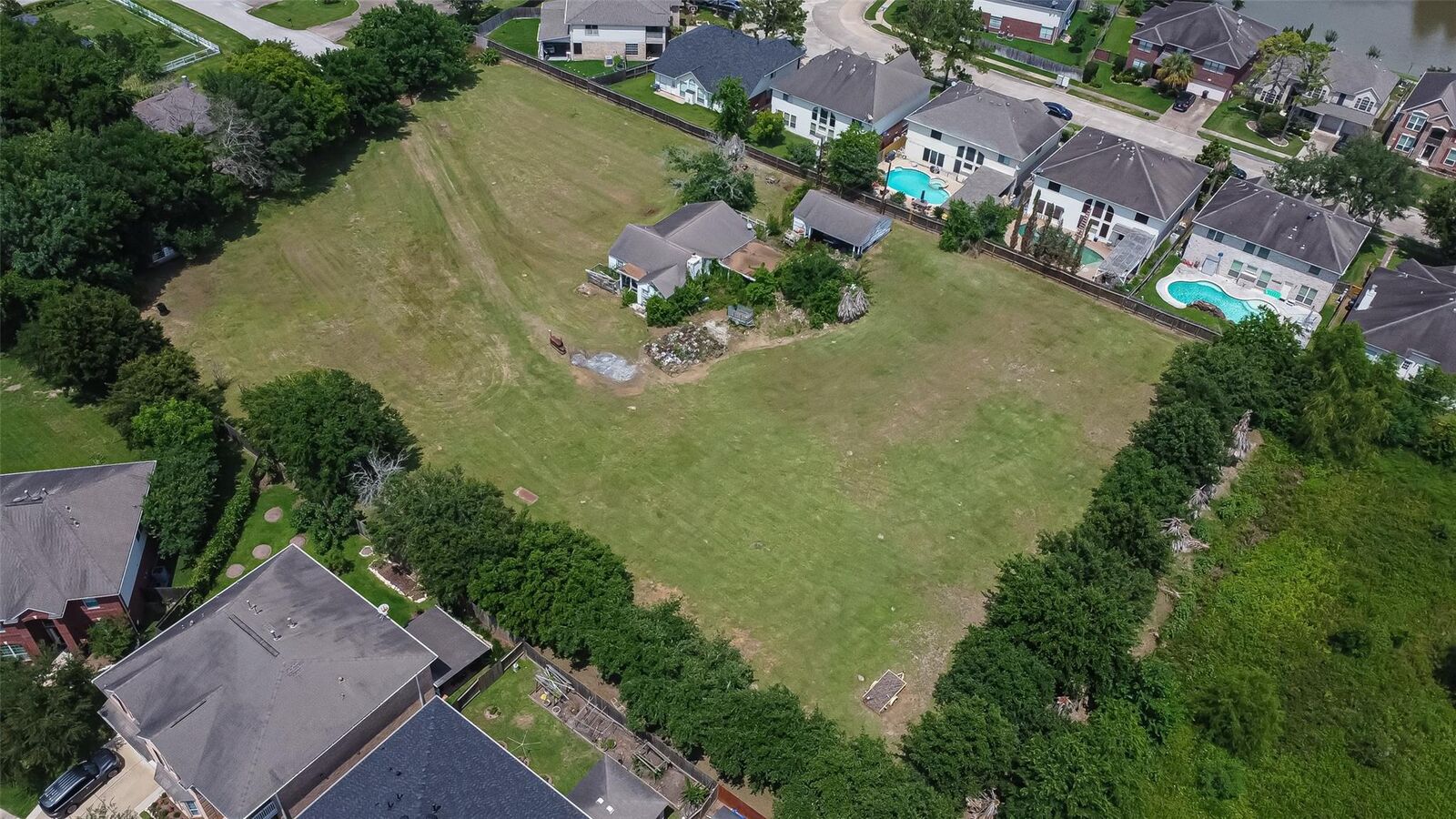 Property Photo:  11211 S Dargail Street  TX 77478 