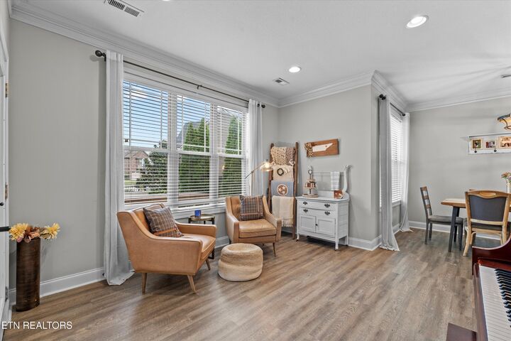 Property Photo: 1118 Front Royal Lane TN 37922