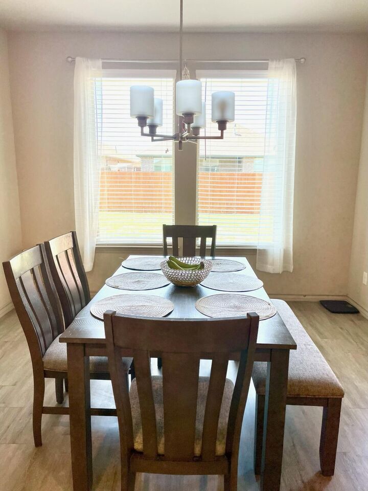 Property Photo: 7103 22nd Street TX 79407