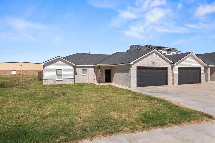 Property Photo: 5738 Lehigh Street TX 79416