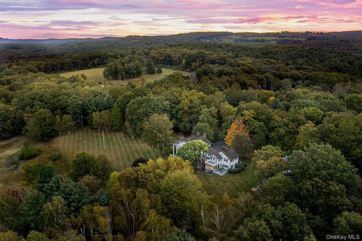 Property Photo: 406 Shunpike NY 12545