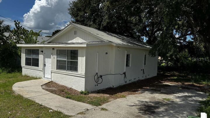 Property Photo:  345 Avenue P NE  FL 33881 