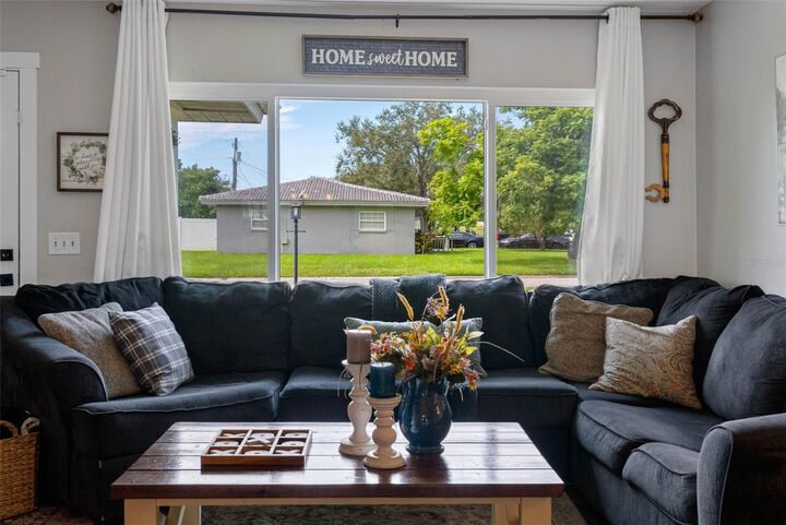 Property Photo:  237 Mineola Drive E  FL 33770