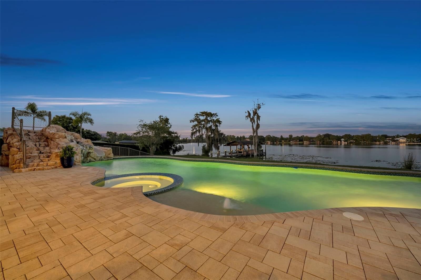 Property Photo:  656 Long Lake Drive  FL 32765 