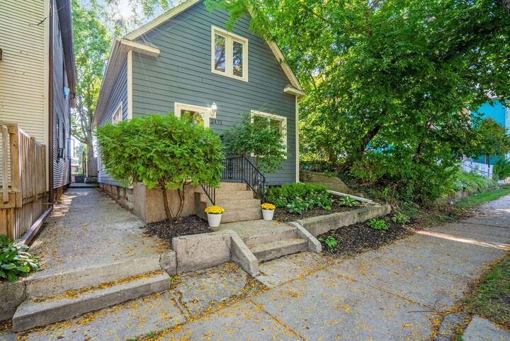 Property Photo: 2471 S Wentworth Ave WI 53207
