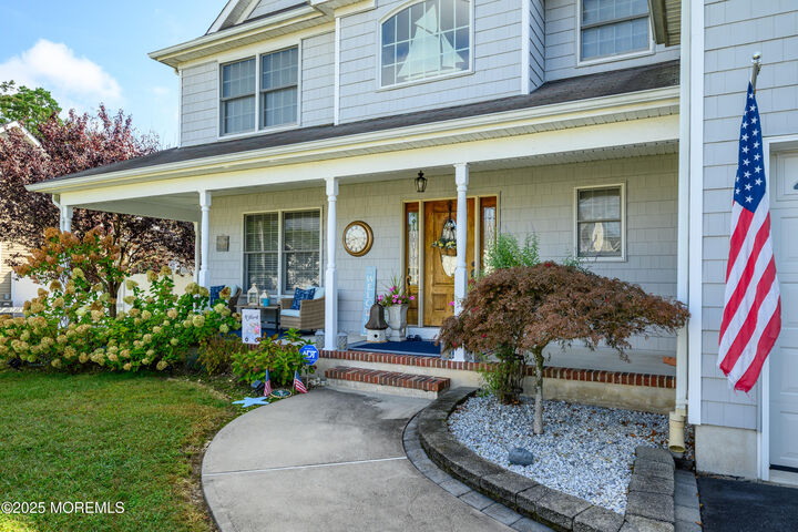 Property Photo:  689 Lake Barnegat Drive N  NJ 08734 