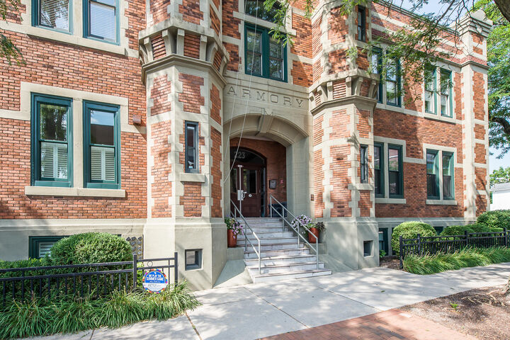 223 E Ann Street  Ann Arbor MI 48104 photo
