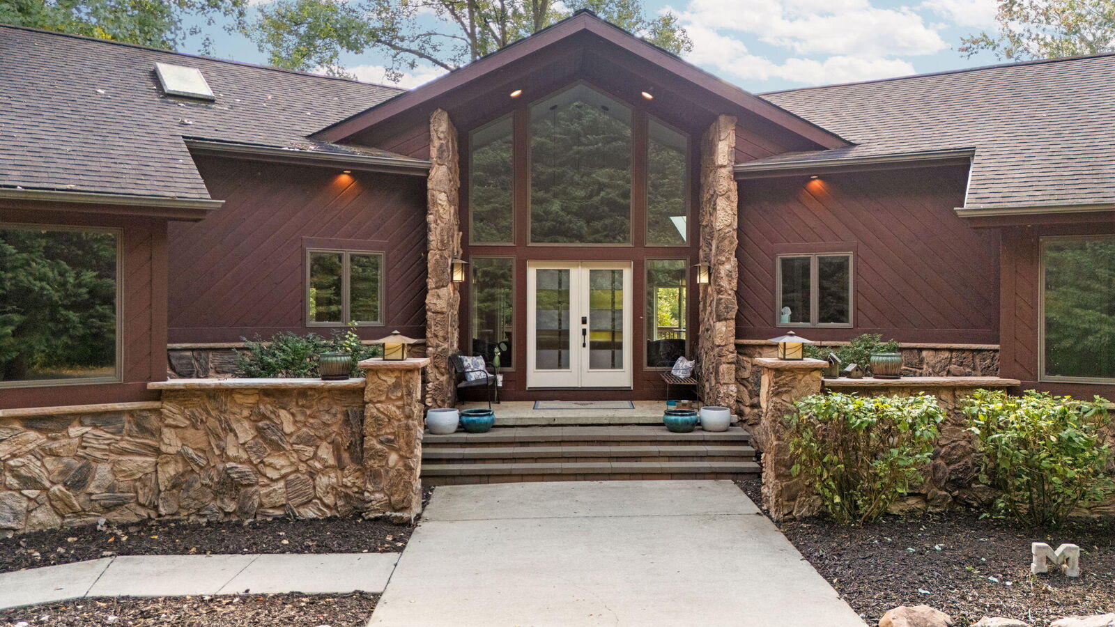 Property Photo:  13590 E Old US-12  MI 48118 