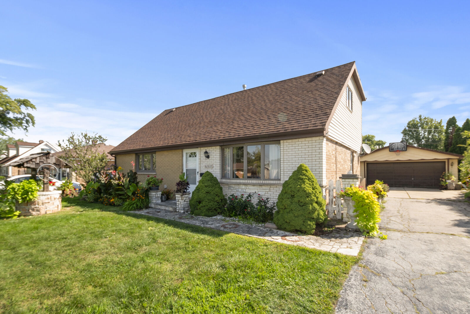 Property Photo:  8907 Saratoga Drive  IL 60455 