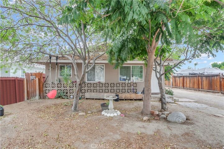 Property Photo:  229 South Buena Vista  CA 92543 