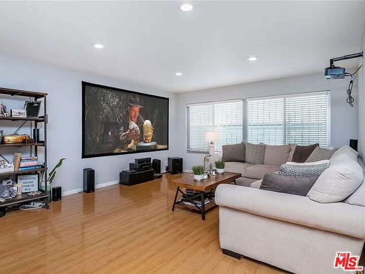 6771 Springpark Avenue 106A  Los Angeles CA 90056 photo