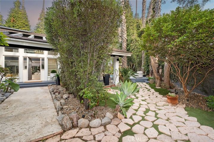 Property Photo:  2716 Skylark Circle  CA 92626 