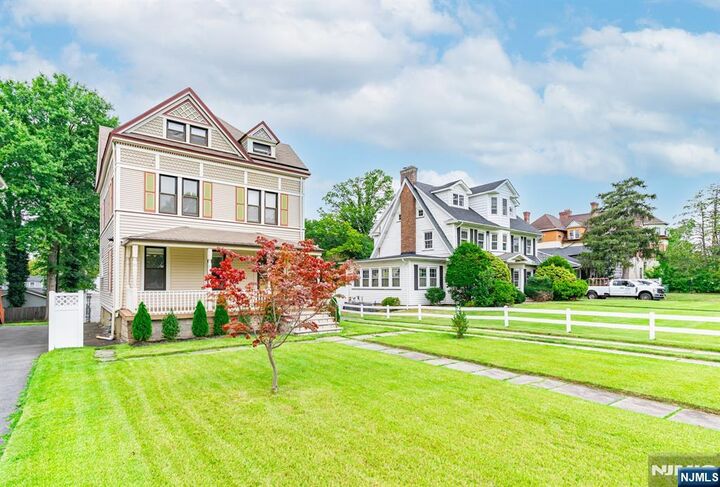 Property Photo:  150 W 5th Avenue  NJ 07203 