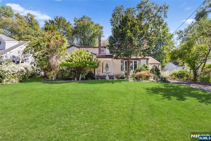 Property Photo:  766 7th Avenue  NJ 07661